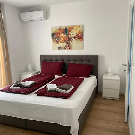 Villapetra ; Veliko Brdo Villa